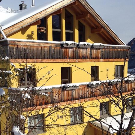 Apartamento Haus Aperies Pettneu am Arlberg Exterior foto
