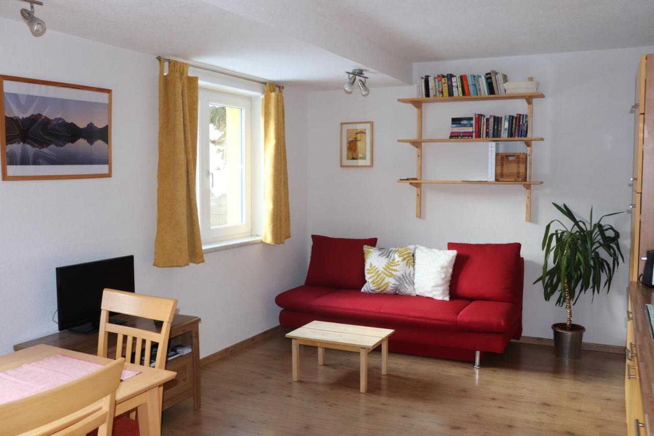Apartamento Haus Aperies Pettneu am Arlberg Exterior foto