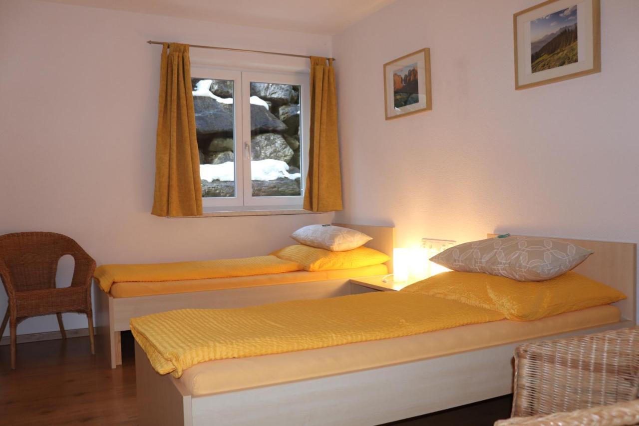 Apartamento Haus Aperies Pettneu am Arlberg Exterior foto